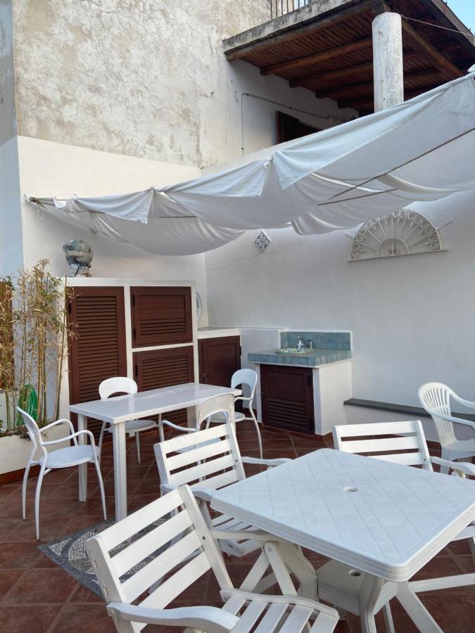 Casa Isabella Loc Turist Br Apartment Đảo Lipari Ngoại thất bức ảnh