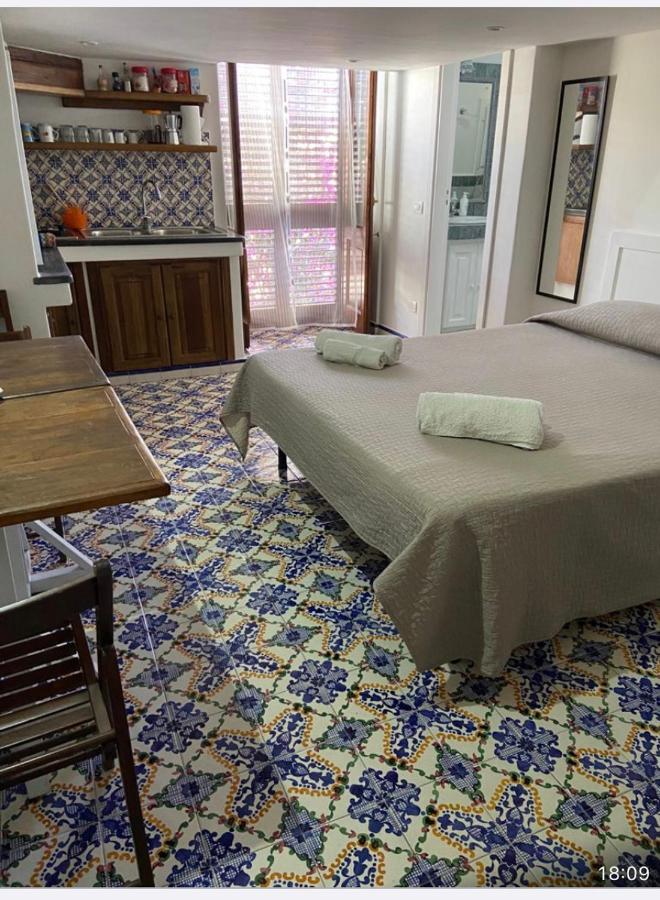 Casa Isabella Loc Turist Br Apartment Đảo Lipari Ngoại thất bức ảnh