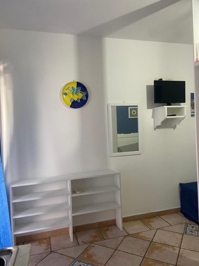 Casa Isabella Loc Turist Br Apartment Đảo Lipari Ngoại thất bức ảnh