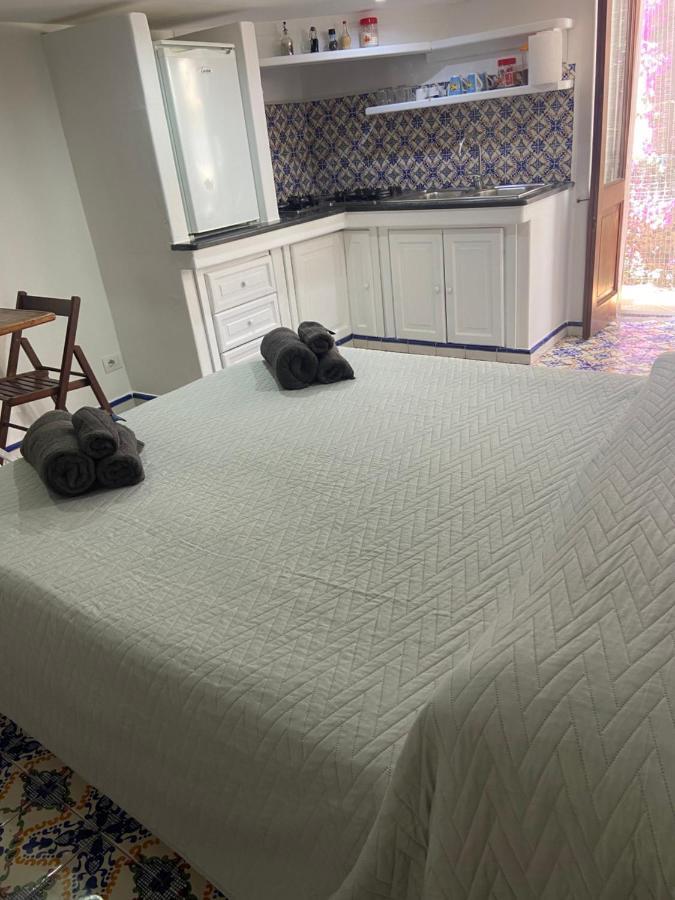 Casa Isabella Loc Turist Br Apartment Đảo Lipari Ngoại thất bức ảnh