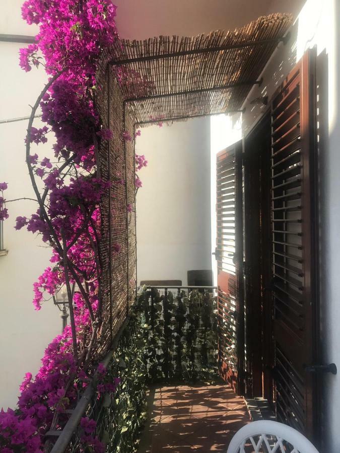 Casa Isabella Loc Turist Br Apartment Đảo Lipari Ngoại thất bức ảnh